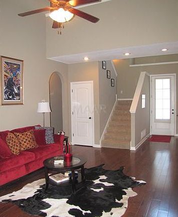 3rd image of 60 Meadow Terrace Dr