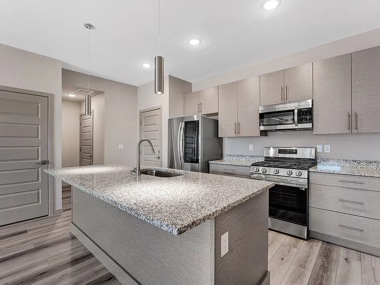 6388 Nelson Ct — Photo 10