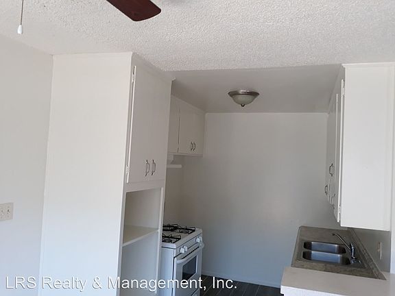 5th image of 21809 Lanark St APT 24