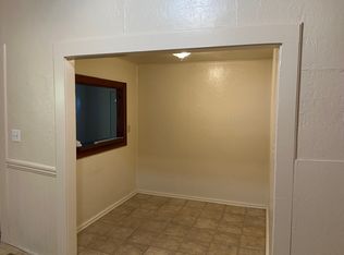 487 E Valley St #B, Willits, CA 95490