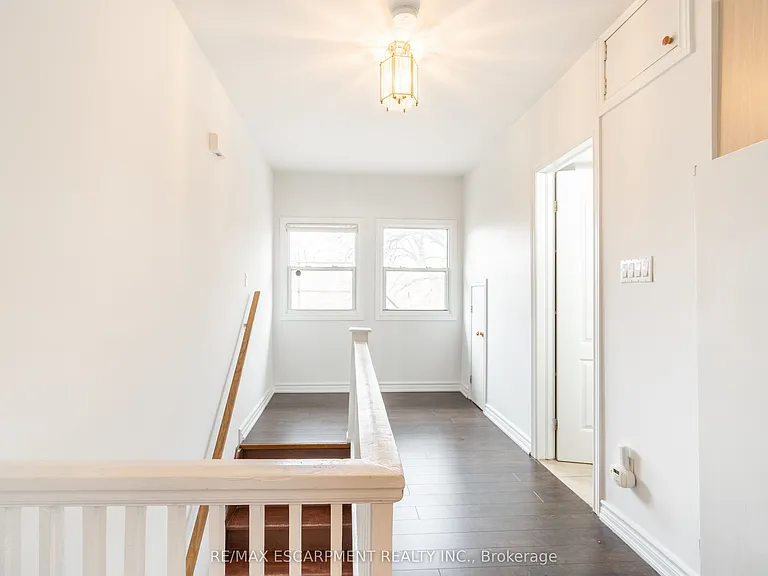 80 Saint Clair Ave #3 — Photo 24