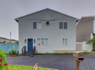 2851 Shore Rd, Seaford, NY 11783