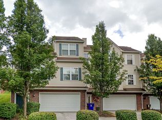 880 Oak Tree Blvd NW, Christiansburg, VA 24073