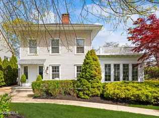 104 Lake Dr, Allenhurst, NJ 07711