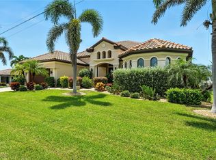 5314 Del Monte Ct, Cape Coral, FL 33904