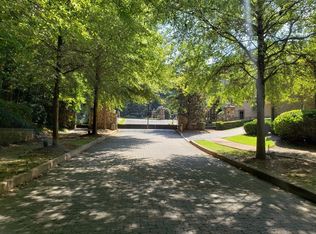 550 Belada Blvd, Sandy Springs, GA 30342