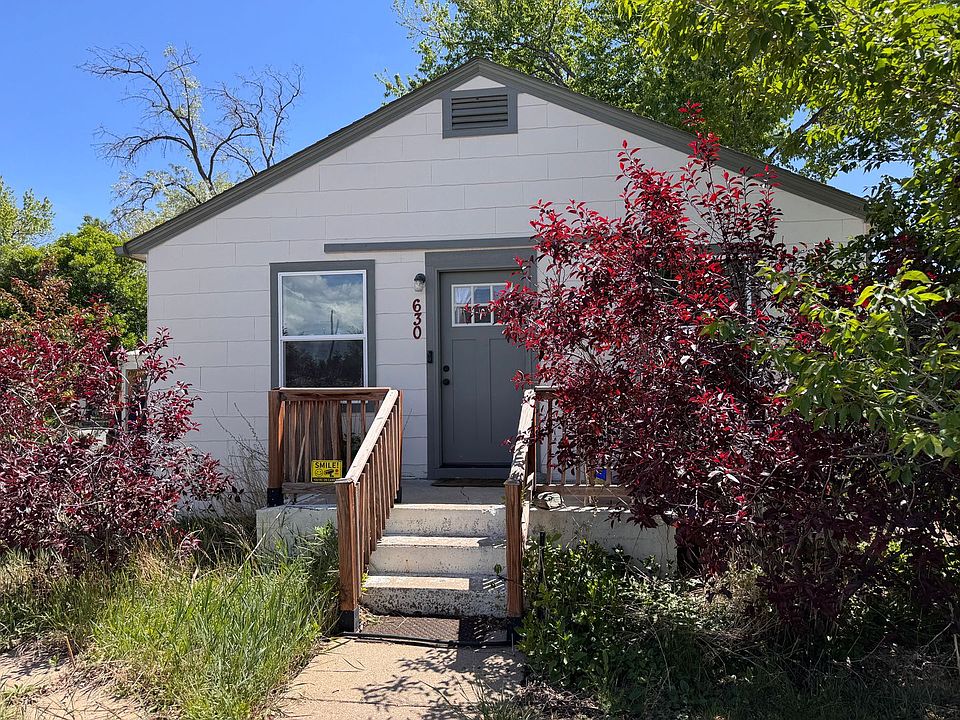 1st image of 630 E 10th St