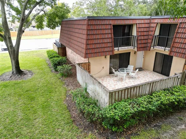 2725 14th Ct, Palm Harbor, FL 34684