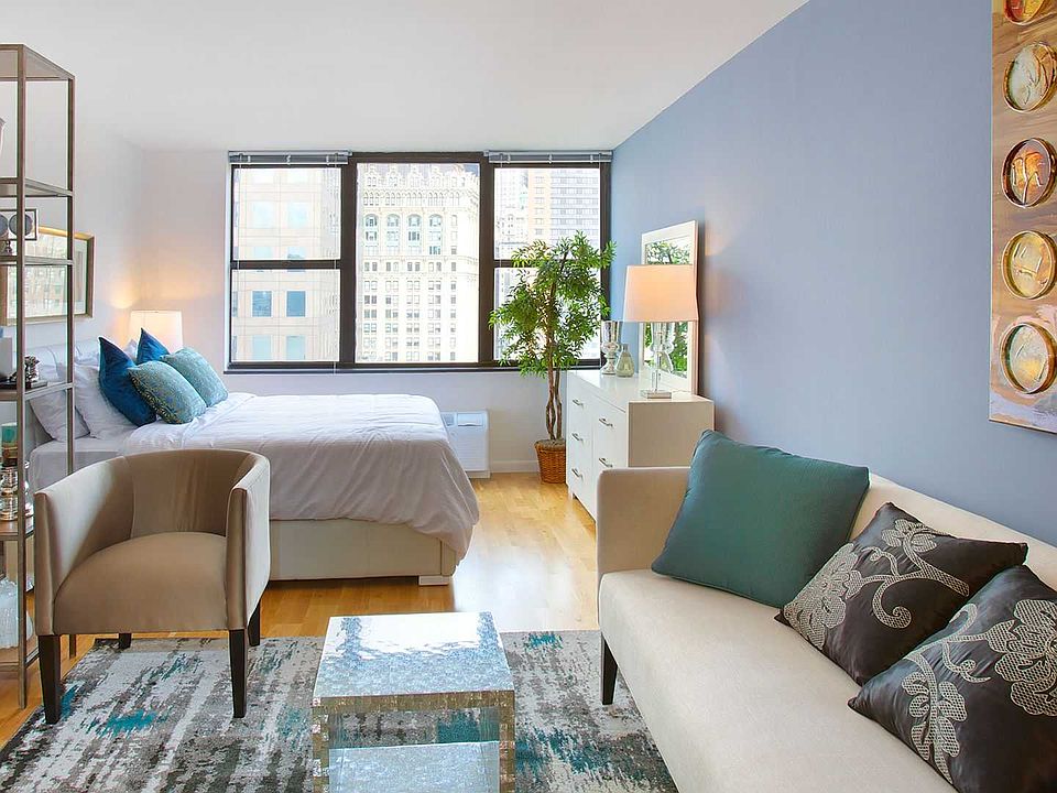 1st image of 355 S End Ave APT 21G