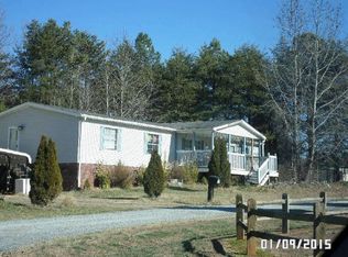 2020 Green Field Ln, Rockwell, NC 28138