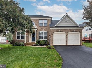 8482 Brutus Ct, Springfield, VA 22153