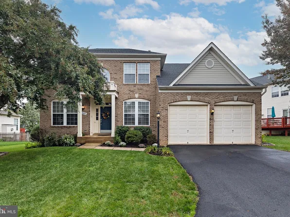 8482 Brutus Ct, Springfield, VA 22153