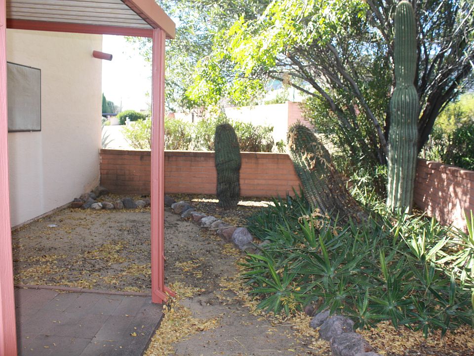 1st image of 235 N Camino Del Vate