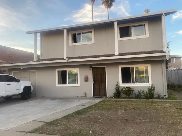 1047 Atlantic St, Salinas, CA 93905