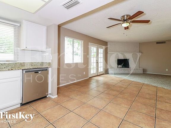 5th image of 4441 W Cathy Cir