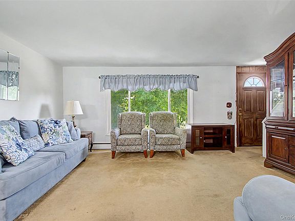 5th image of 51 Coolidge Street