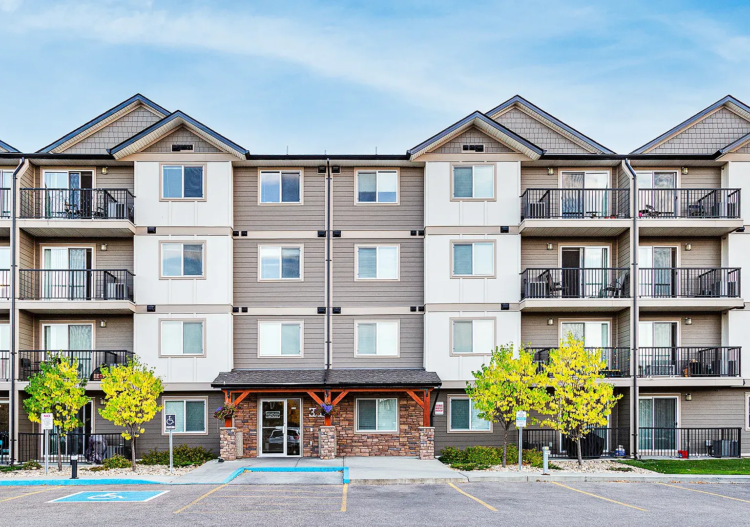 Laurel Meadows — Photo 1