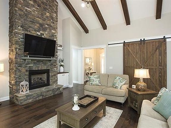 3rd image of 7220 Wapiti Way