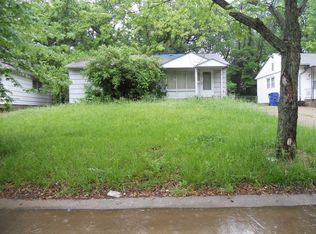 9741 Medford Dr, Saint Louis, MO 63136