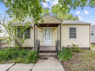3620 E Countryside Plz, Wichita, KS 67218