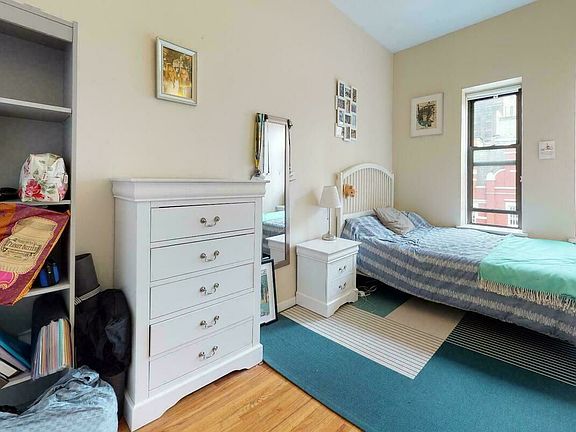 4th image of 62 W 85th St APT 4A