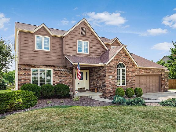 2nd image of 8737 Ashford Ln
