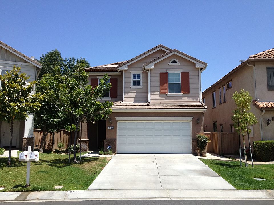 Front View of Home