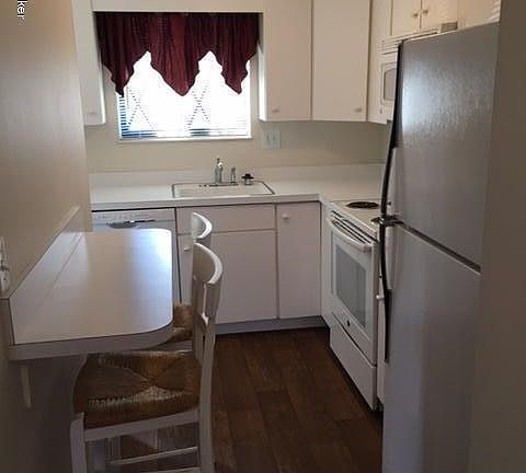 IMG_0230MA36669840-0009