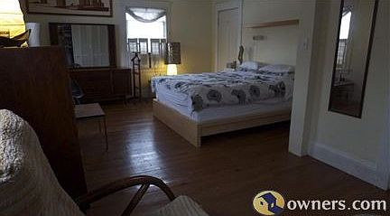 Spacious Master Bedroom