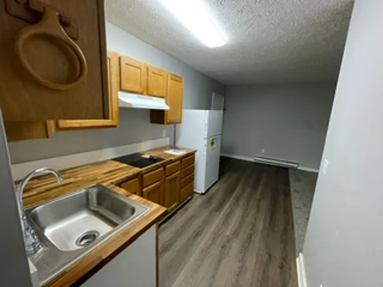 4461 Oberlin Ave — Photo 9