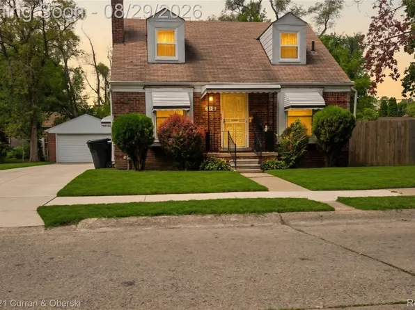18551 Klinger St, Detroit, MI 48234