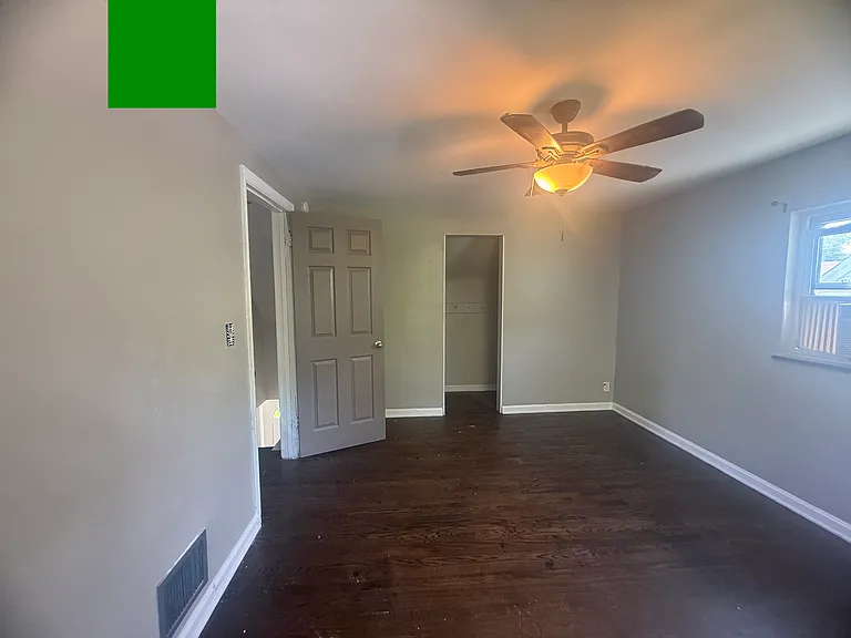 35 Parker Rd — Photo 10