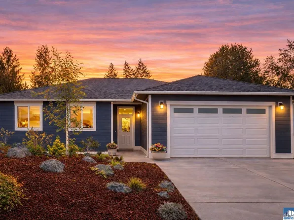 127 Sunrise View Ave, Sequim, WA 98382