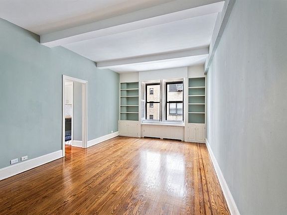 2nd image of 425 E 51st St APT 6E