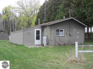 2921 Henderson Lake Rd, Prescott, MI 48756