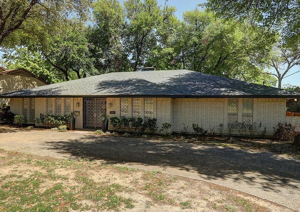 1st image of 3766 Cripple Creek Dr