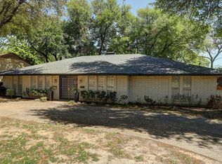 3766 Cripple Creek Dr, Dallas, TX 75224