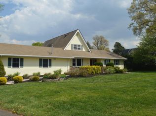 133 Comanche Dr, Oceanport, NJ 07757