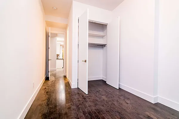 Rented by Nooklyn NYC LLC | media 32