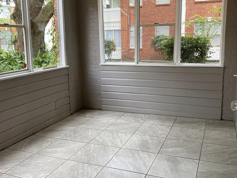 1412 Government St #2B — Photo 9