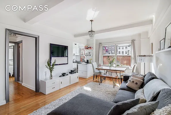 Sold by Compass | media 9