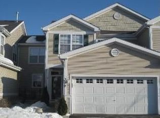 359 N Keswick Ct, Round Lake, IL 60073