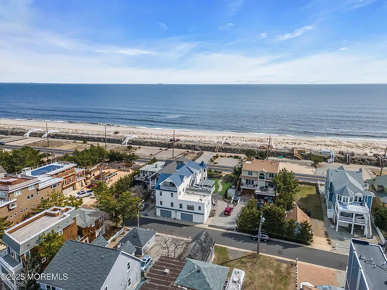492 Ocean Ave — Photo 85