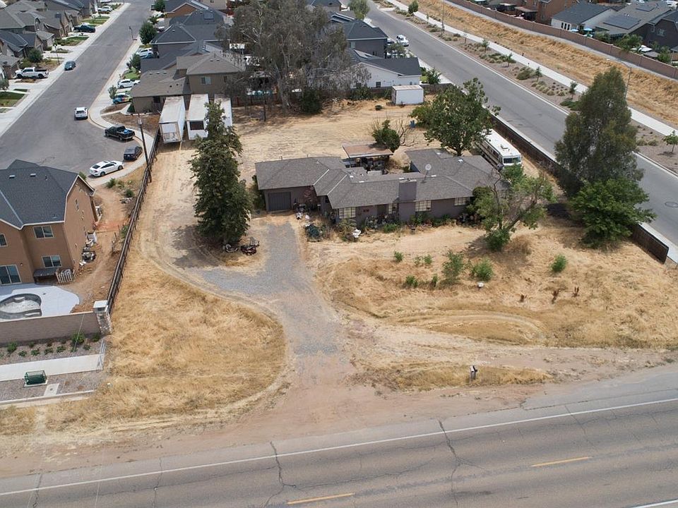 1st image of 3980 Shaw Ave