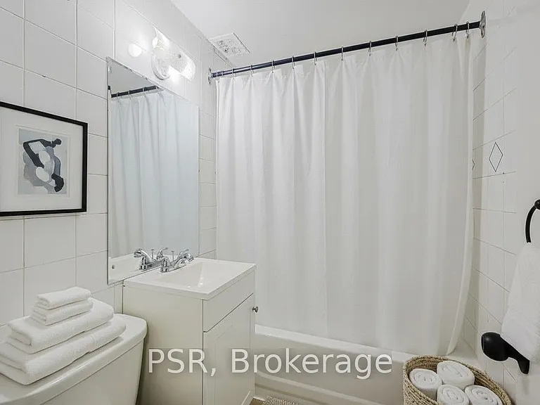 2208 Dufferin St #102 — Photo 6