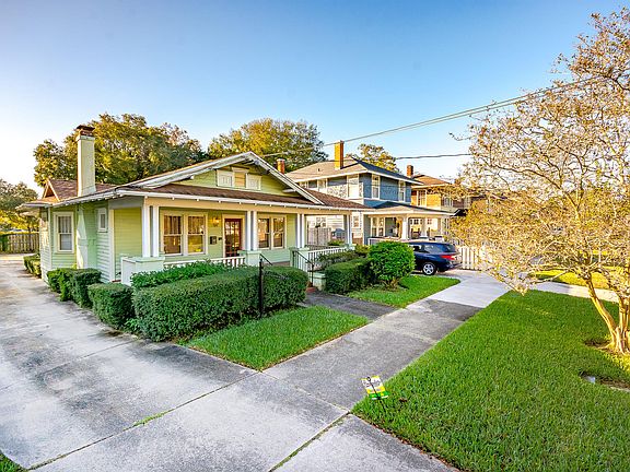 2nd image of 2574 Herschel St