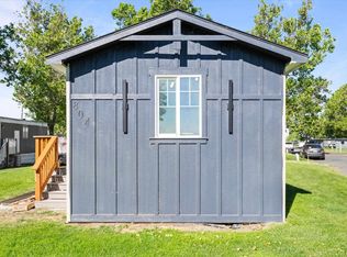 1505 S Road 40 E TRAILER 804, Pasco, WA 99301