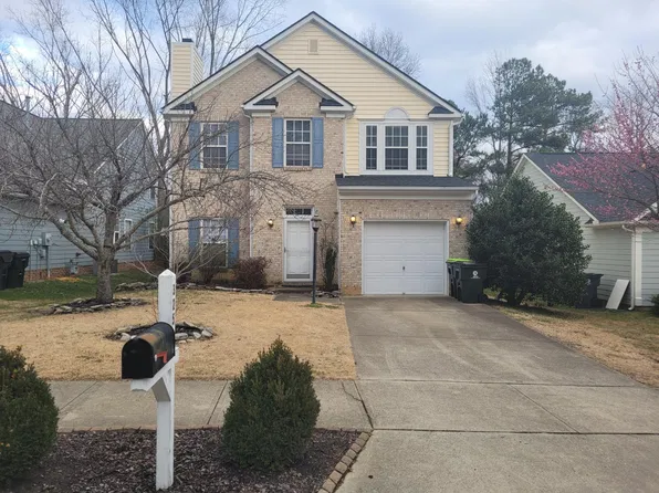 325 Stone Hedge Ct, Holly Springs, NC 27540