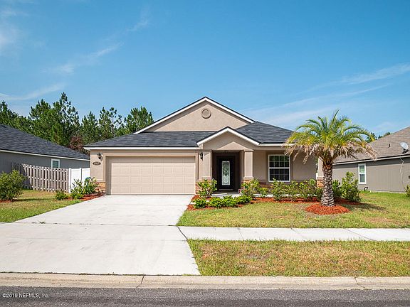 3rd image of 15817 Twin Creek Dr