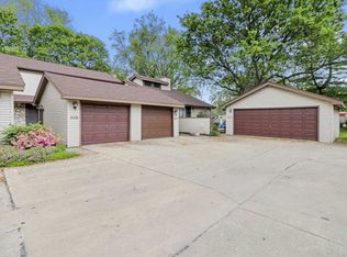 508 Spring Cir #508, Urbana, IL 61802